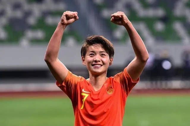 美女扒开让男人桶